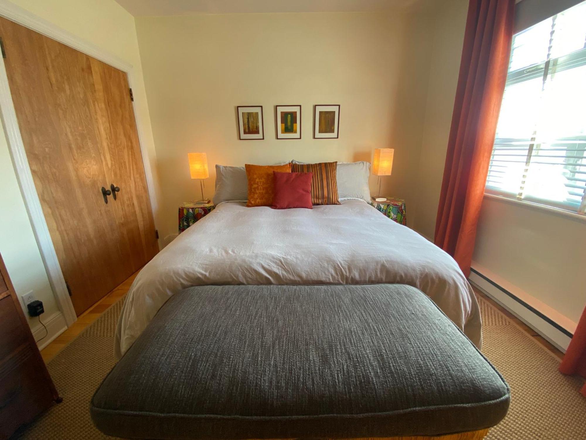 Chambre Lit Queen-Size Deluxe
