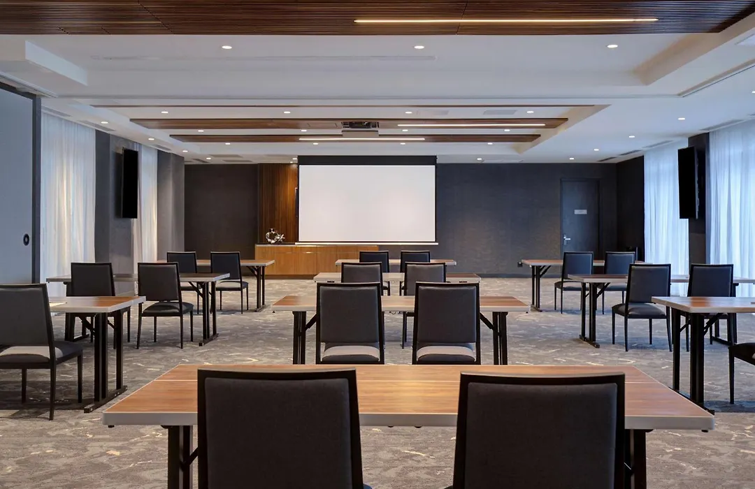 Hampton Inn Montreal Downtown, Qc-1